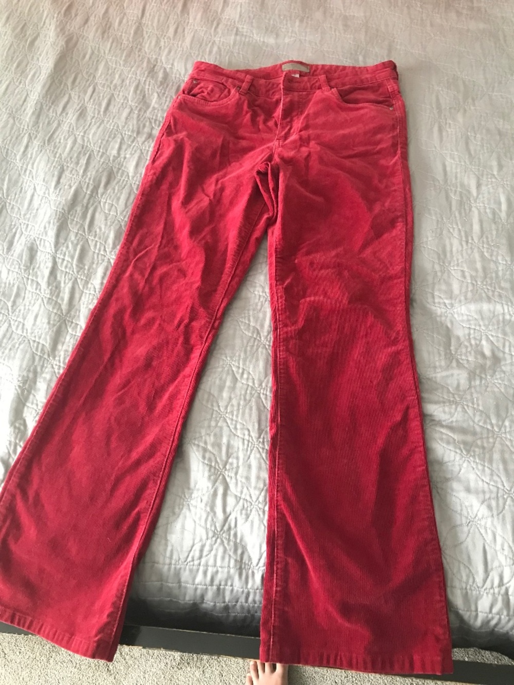 Kut From The Cloth Karen Baby Bootcut Red Corduroy Pants Size 10